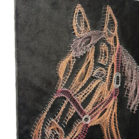 Vintage Horse Head Nail and Thread Art Handmade - Picture 6 of 6